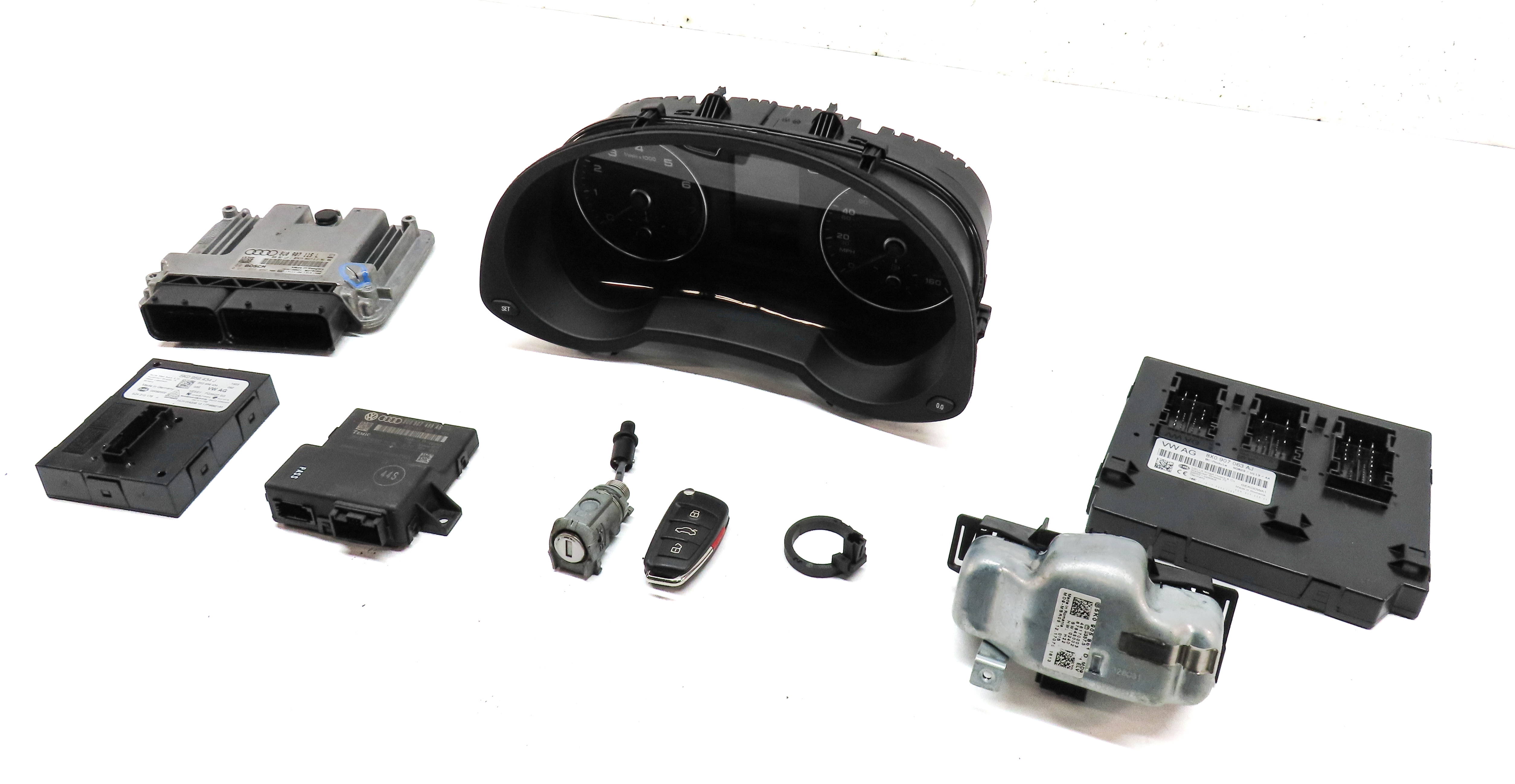 18 AUDI Q3 8U 2.0L TURBO CCTA SPEEDOMETER ECU IMMOBILIZER MODULE KEY SET (57k) — exact item pictured